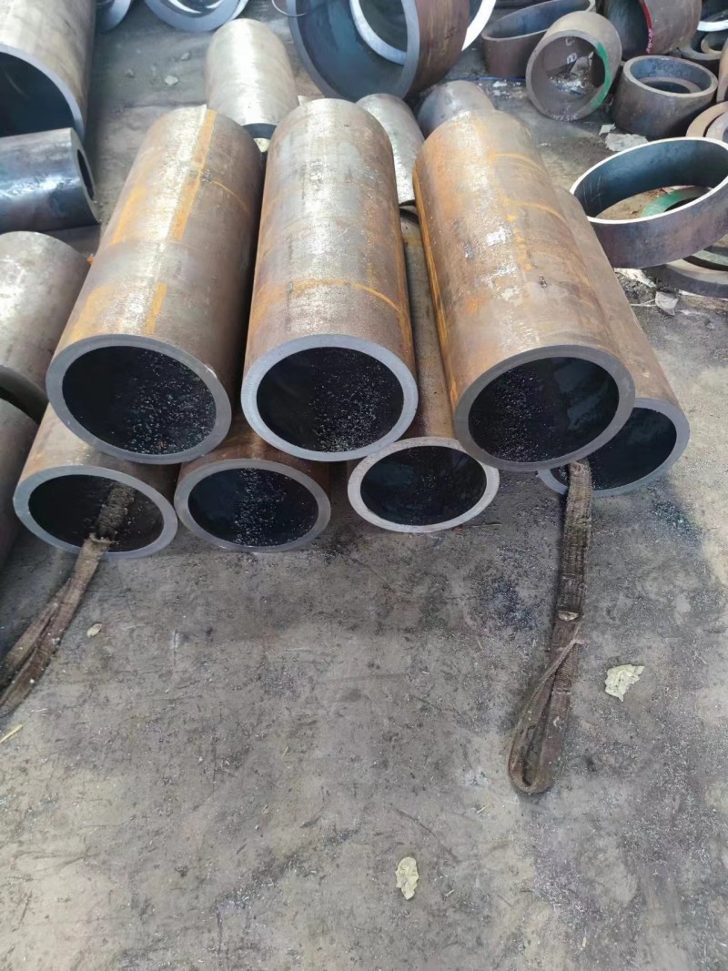 关岭关岭关岭12Cr1MovG无缝钢管切割